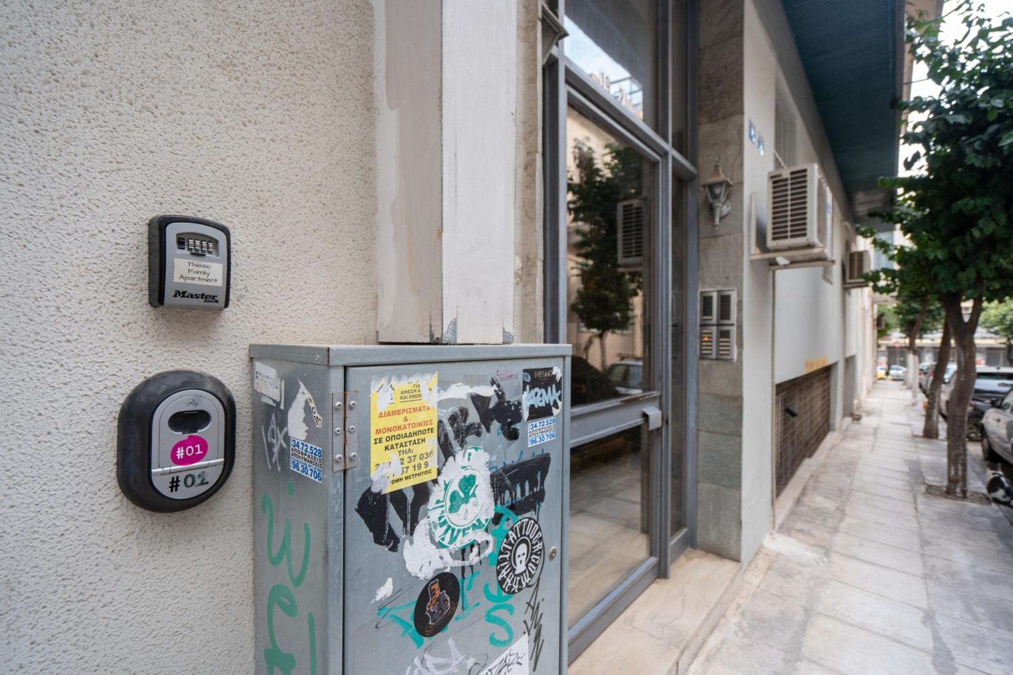 Thissio Family Apartment Athen Eksteriør bilde
