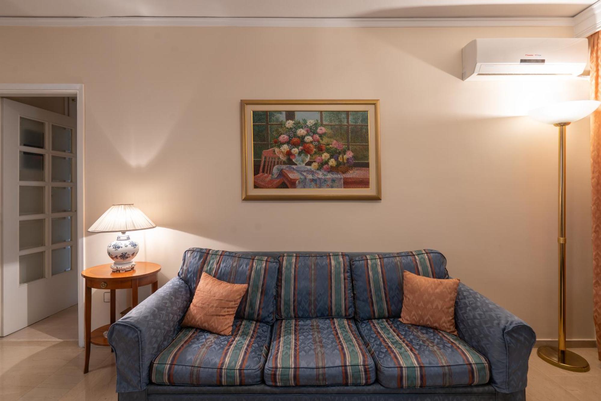 Thissio Family Apartment Athen Eksteriør bilde